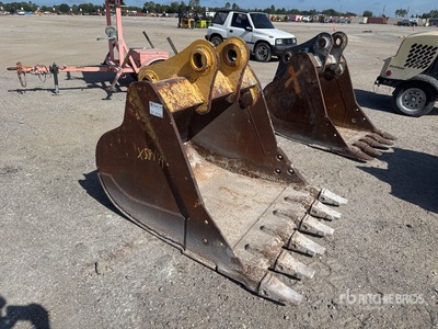 2019 John Deere 36 in Digging Excavator Bucket - Fits Deere & Company