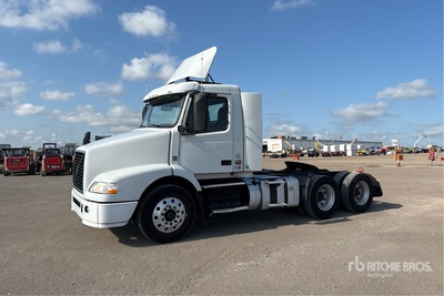 2016 Volvo VNM200 6x4 3-Achs Sattelzugmaschine