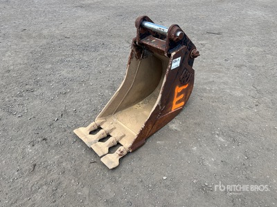 17 in Q/C Digging Excavator Bucket