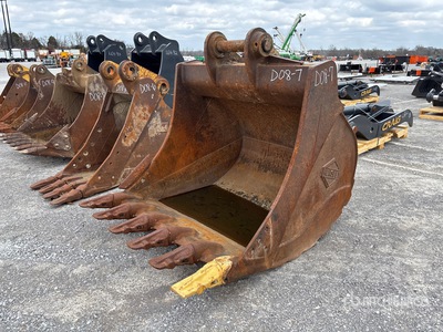 Hensley 60 in Digging Excavator Bucket - Fits Komatsu PC360