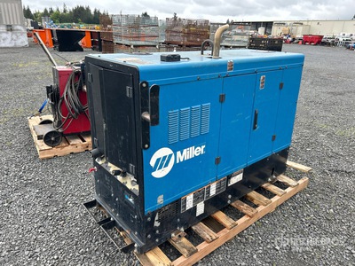 2018 Miller Big Blue 500 Pro Multi-Process Engine Driven Welder