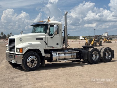 2013 Mack CHU613 T/A Day Cab Truck Tractor