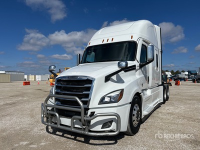 2021 Freightliner Cascadia 126 6x4 T/A Sleeper Truck Tractor