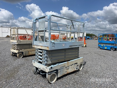 2015 Genie GS3246 Electric Scissor Lift