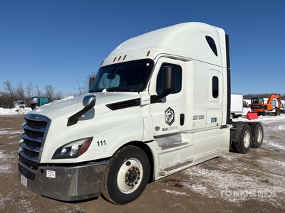 2019 Freightliner Cascadia 126 6x4 T/A Sleeper Truck Tractor