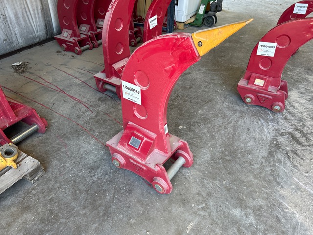 2026 Enstruc CHDR6510R30 Excavator Ripper - Fits Cat E312 (Unused)