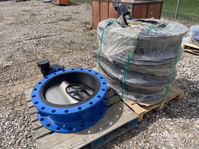Quantity of (4) 24 in Flange Butterfly Valves Attrezzatura varia per irrigazione