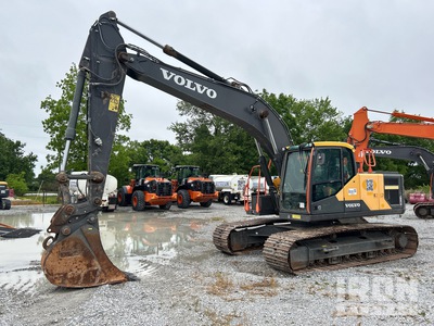 2020 Volvo EC200 Tracked Excavator