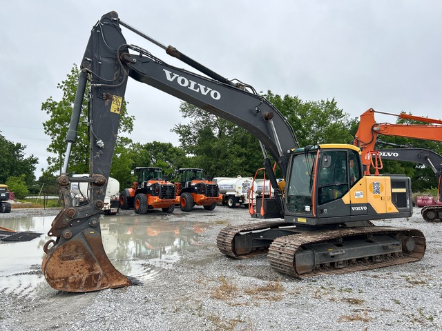 2020 Volvo EC200EL Tracked Excavator