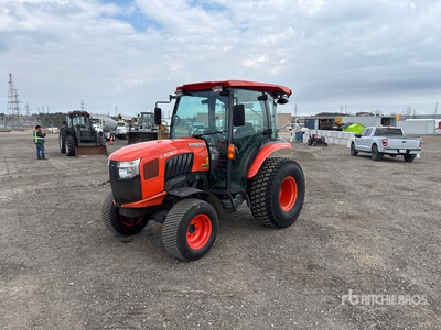 Kubota 4WD Tractor Agrícola