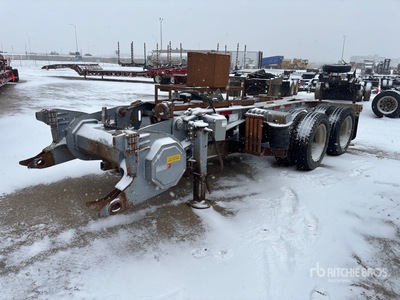 2013 Peerless TAT 20 C 2ASS T/A Booster Axle