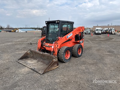 Kubota SSV75 Two-Speed Mini pala