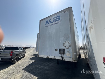 2001 Wabash 28 ft x 102 in Sliding S/A Van Trailer