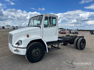 1999 Freightliner Cab and Chassis