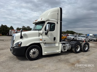 2018 Freightliner Cascadia 125 6x4 Day Cab Truck Tractor