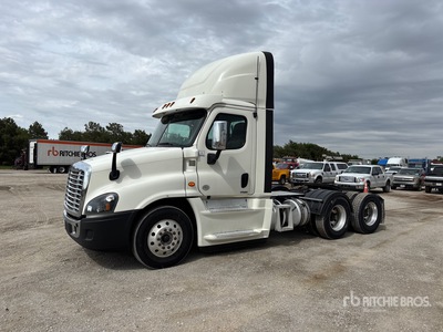 2018 Freightliner Cascadia 125 6x4 Day Cab Truck Tractor