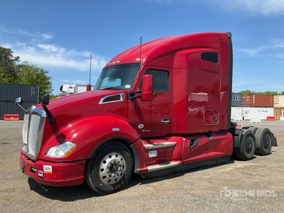 2022 Kenworth T680 6x4 3- Achs Sattelzugmaschine mit Schlafkabine