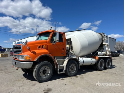 2007 Sterling LT9500 8x4 Twin-Steer Mixer Truck