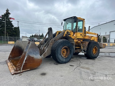 1999 Volvo L120C جرافة