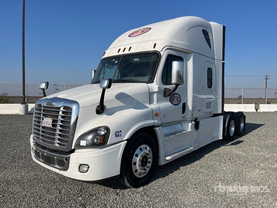 2017 Freightliner Cascadia 125 6x4 T/A Sleeper Truck Tractor