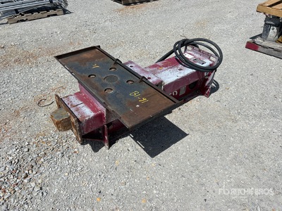 Universal Impact Technologies Cyclone Skid Steer Drop Hammer スキッドステア付属部品