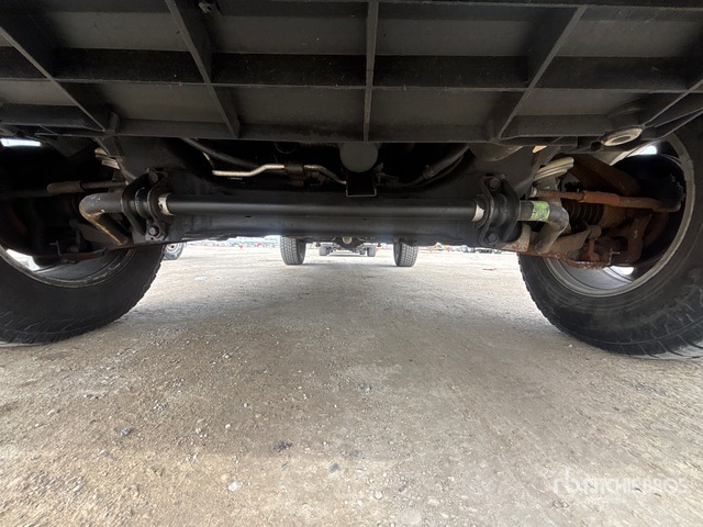 2006 Nissan Titan 2006 Nissan Titan 4X4 Crew Cab Pickup