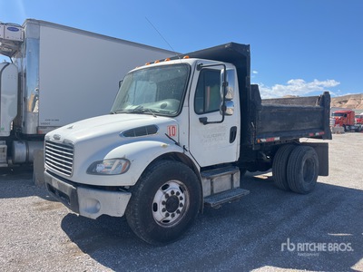 2005 Freightliner M2106 S/A Dump Truck