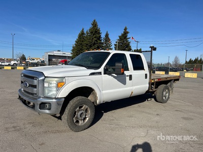 2011 Ford F-350 XLT 4x4 Crew Cab Flatbed Truck