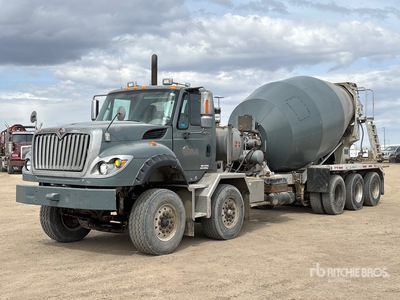 2012 International 7600 10x6 Twin-Steer Mixer Truck