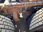 4 Underbody - Truck with 