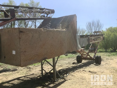 Peerless 3 ft x 7 ft Aggregate Feeder