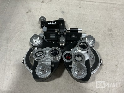 Reichert 11637 Illuminated Phoropter