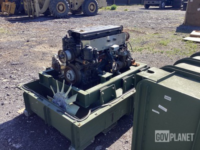 Mercedes-Benz Diesel Engine w/Shipping Container