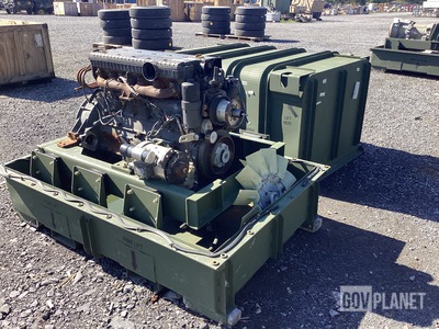 Mercedes-Benz Diesel Engine w/Shipping Container