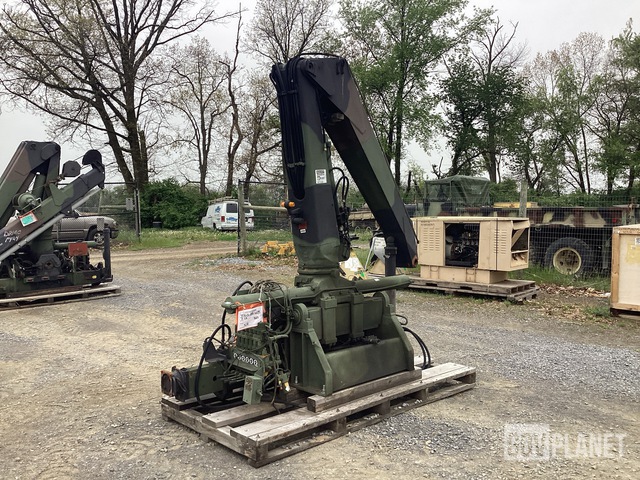 Cargotec Hiab 8108-2 Knuckleboom Crane Attachment