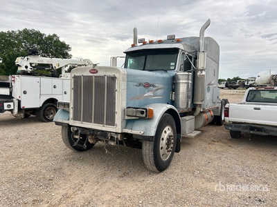 2001 Peterbilt 379 6x4 T/A Slaapcabine Trekker