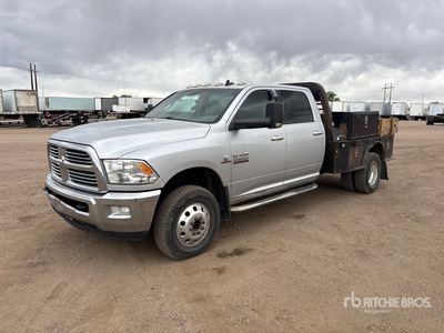 2014 Ram 3500 4x4 Crew Cab Flatbed Truck