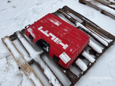 Hilti TE 800-AVR Demolition Breaker