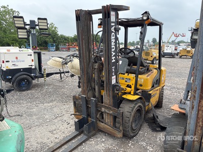 2011 Hyundai 30D-7E 5510 lb Pneumatic Tire Forklift
