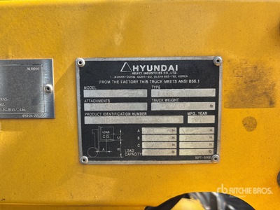 Hyundai 30D-7E 5510 lb Cushion Tire Heftruck