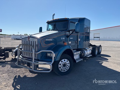 2020 Kenworth T800 6x4 Sleeper Truck Tractor (Inoperable)