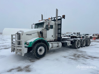 2007 Kenworth T800B 8x6 Log Truck