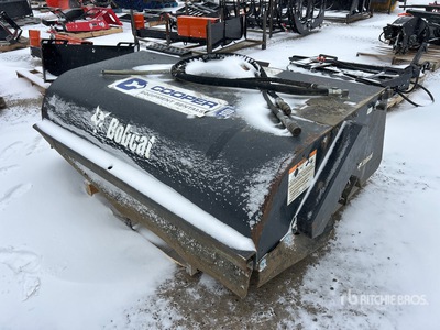 2018 Bobcat 6707837 72 in Barredora para minicargadora