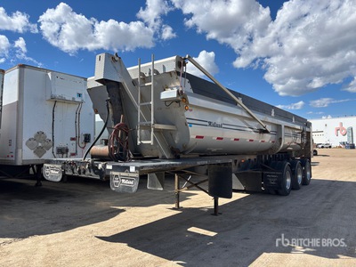 2006 Midland 36 ft Tri/A Remolque banera