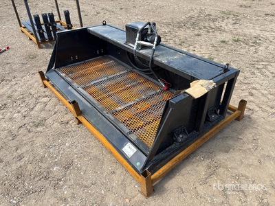 2026 GIYI GY-VB79 79 in Vibrating Skid Steer Screening Bucket (Unused)