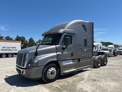 2017 Freightliner Cascadia 125 6x4 تراكتور شاحنة كابينة النوم (ثنائية المحور)