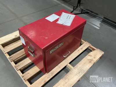 Stack-On Tool Box