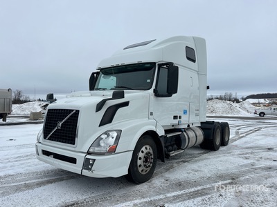 2018 Volvo VNL670 6x4 T/A Sleeper Truck Tractor