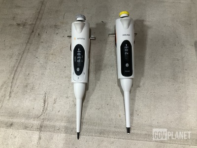 (40) Sartorius Mechanical Pipettes