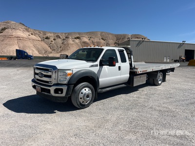 2016 Ford F-550 XLT 4x4 Extended Cab Autocarro con pianale rollback